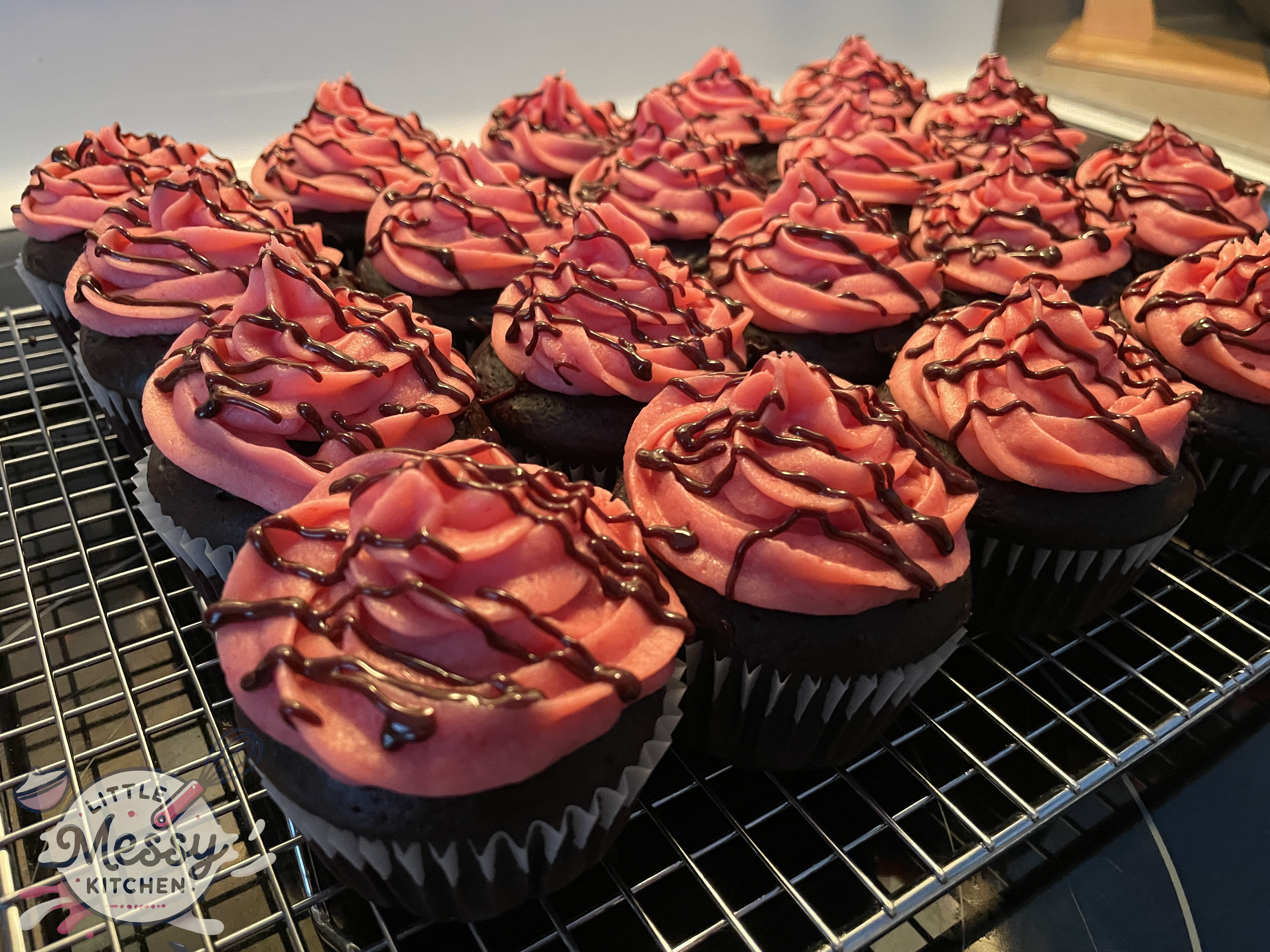 Decadent Raspberry-Filled Cupcakes